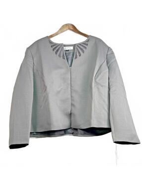Tahari Arthur S Levine Women Plus Size 24W Beaded Gray 2PC Skirt Suit Set  NWT